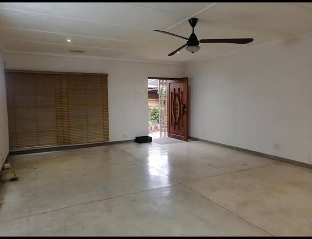 3 BEDROOM TOWNHOUSE FOR SALE IN ARBORETUM